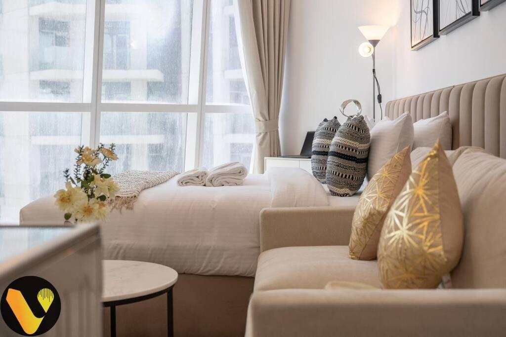 Vogue Court Tower Near Burj Khalifa Mall Appartement Dubai