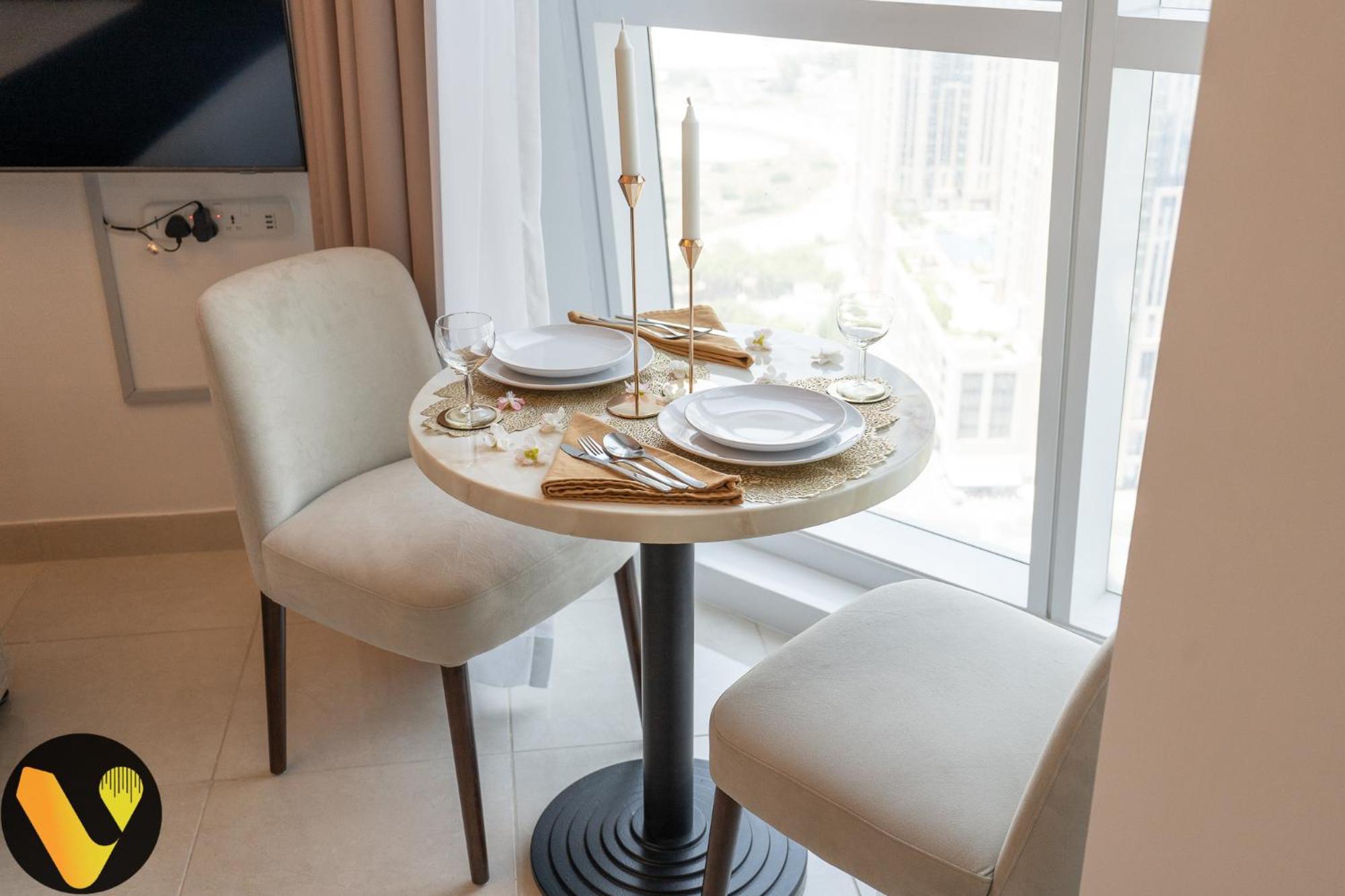 Vogue Court Tower Near Burj Khalifa Mall Appartement Dubai